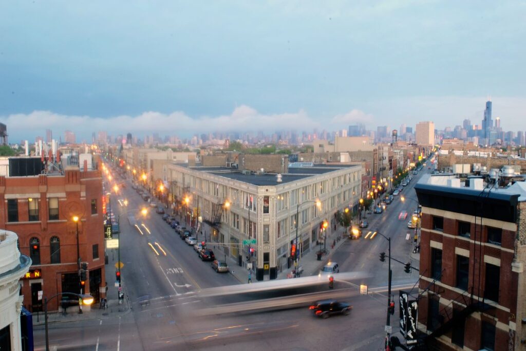 Top 10 Shopping Destinations in Chicago